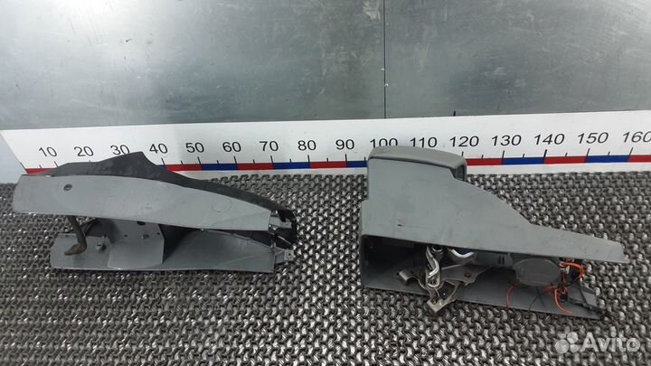 Подлокотник центральный на Шевроле Лачетти