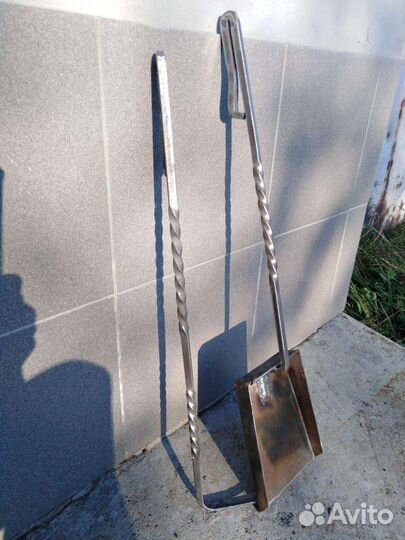 Совок и кочерга