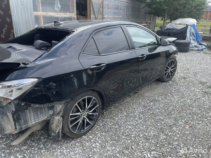 Разбор Toyota corolla 180