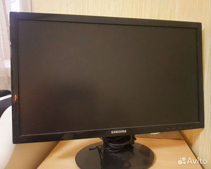 Монитор Samsung 22 дюйма