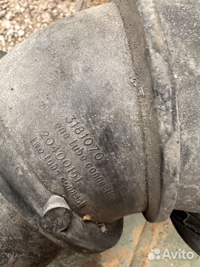 Воздуховод Вольво фл 6 3181070