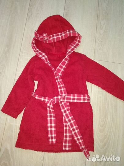 Махровый халат для девочки 2 года Pelican