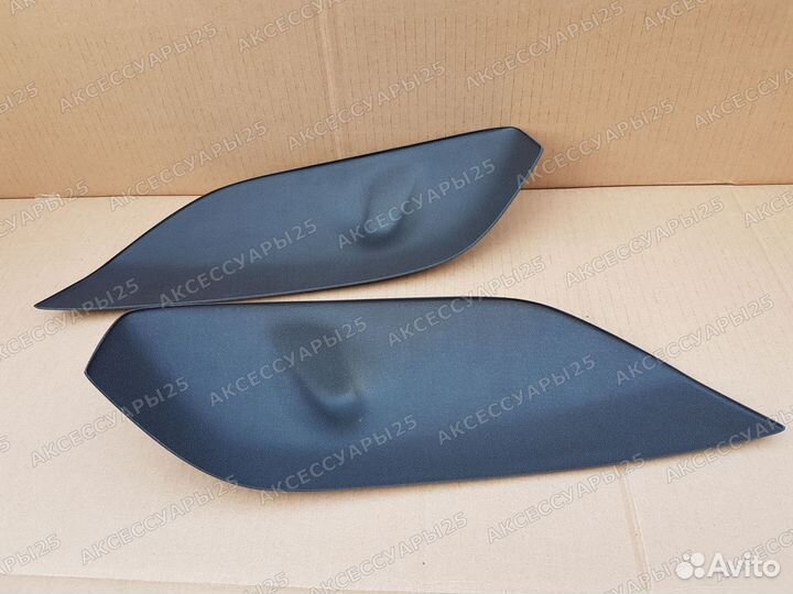 Реснички на фары Nissan X-Trail t30 2000-2007г