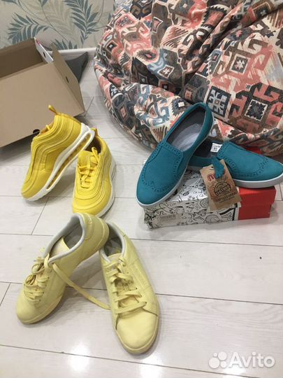 Кроссовки новые
