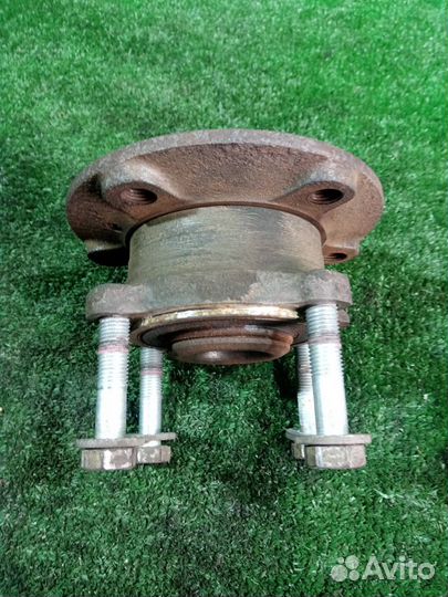 Ступица передняя правая Bmw 745 E65 N62B44A (4.4)