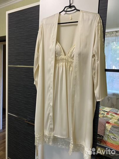 Халат и сорочка пеньюар