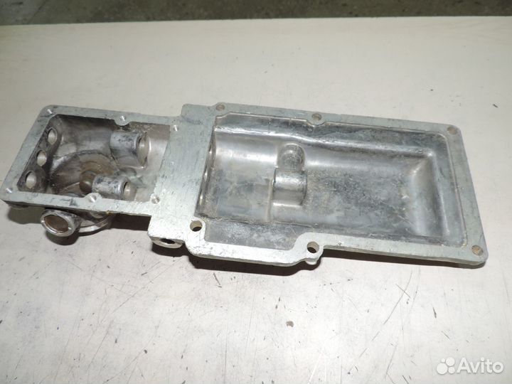 Крышка коробки передач верхняя газ-2410 24-1702015