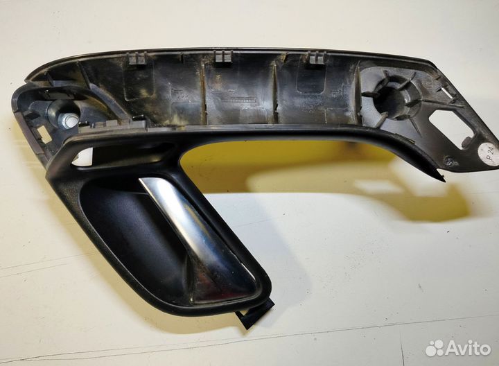 Ручка двери внутренняя VW Polo левая передняя