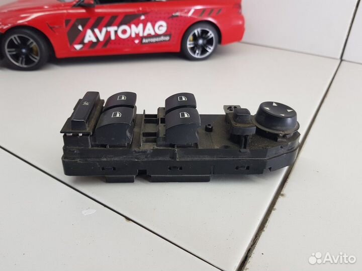 Блок управления стеклоподъемниками (BMW 5)