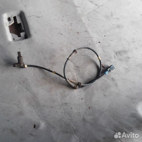 Датчик ABS задний Пежо 206