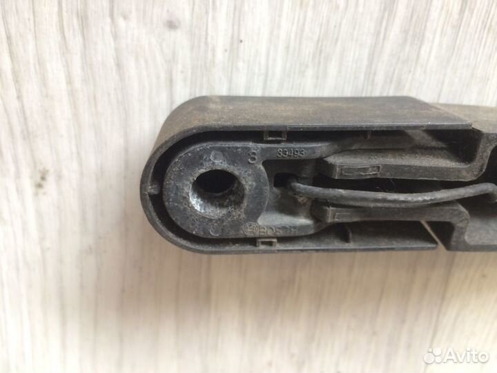 Поводок заднего стеклоочистителя Opel Astra H GTC