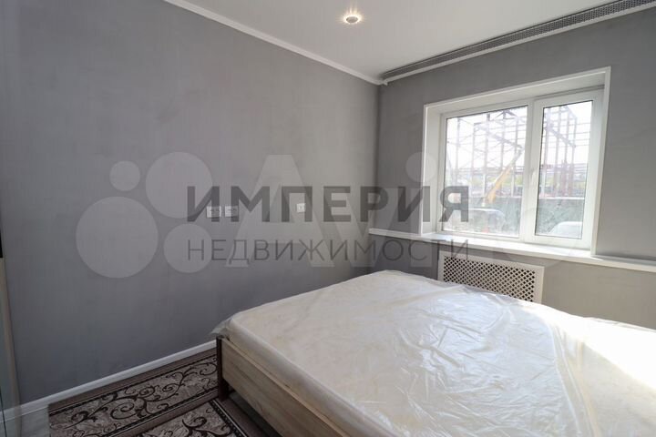 2-к. квартира, 50 м², 1/9 эт.