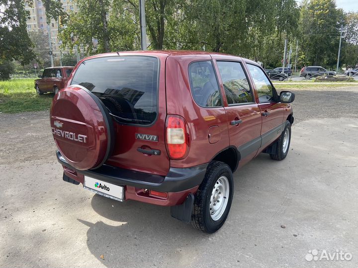 Chevrolet Niva, 2008