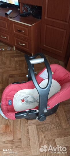 Переноска, кресло в автомобиль