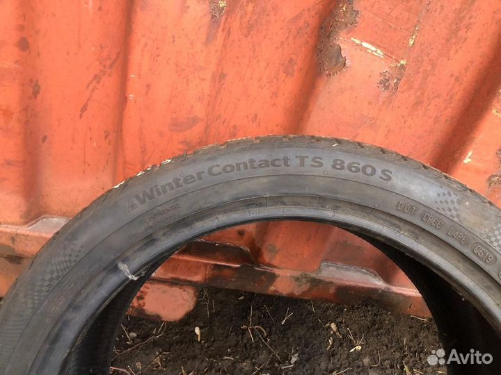 Continental ContiWinterContact TS 860S 245/40 R19 98V