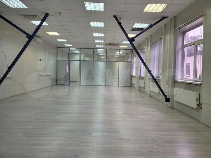 Сдам офисное помещение, 210 м²