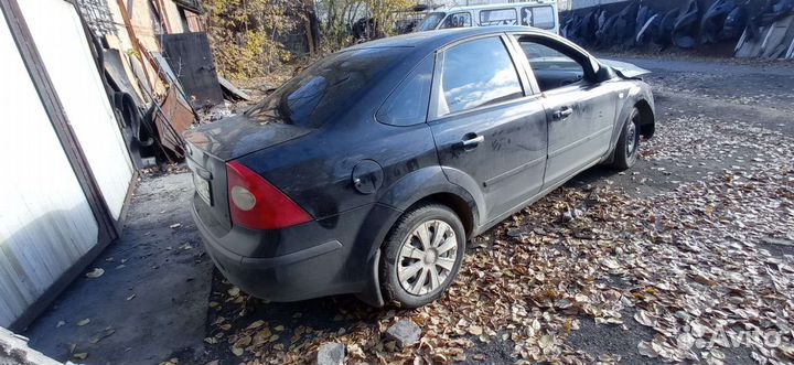 Дверь Ford focus 2 07г