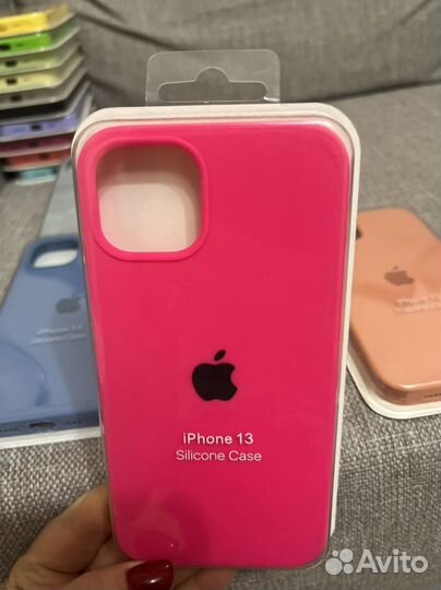 Чехол на iPhone 13