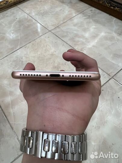 Apple iPhone 8 plus 256gb Gold