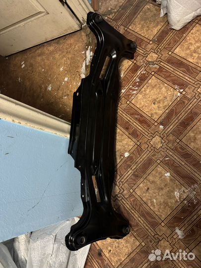 Подрамник задний Toyota Camry арт. 11383