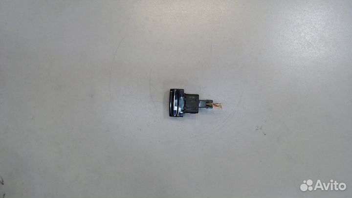 Кнопка стояночного тормоза Citroen DS4, 2011