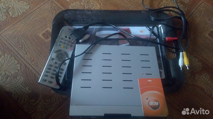 Цифровая спутниковая тв приставка