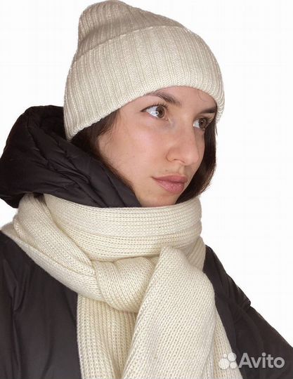 Комплект шапка и шарф женский