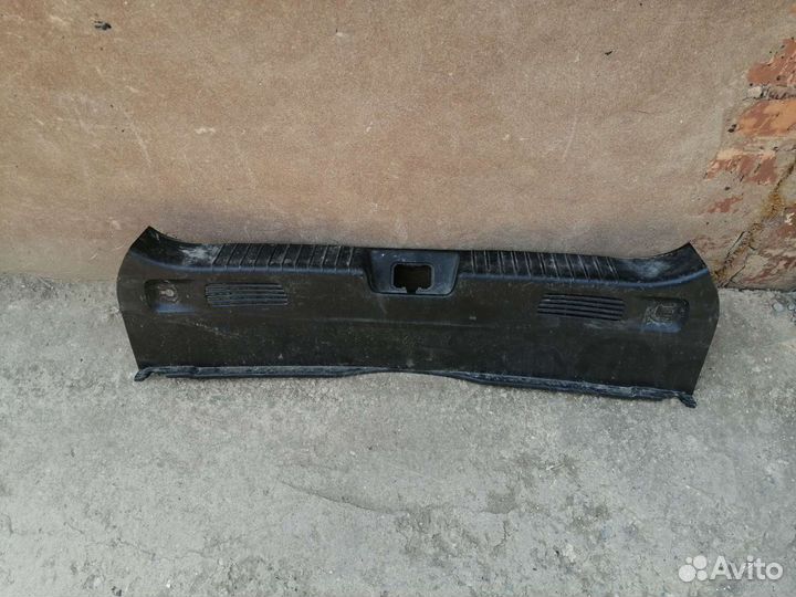 Накладка багажника Chevrolet Cruze хэтчбек