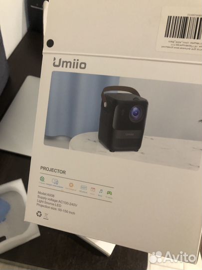 Проектор umiio