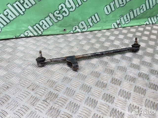 Тяга рулевая Mercedes W123 M110.989 2.8 1983