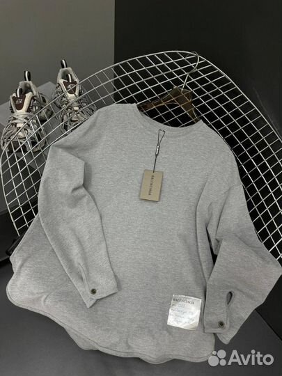 Свитшот Balenciaga стильный (топ 2025)