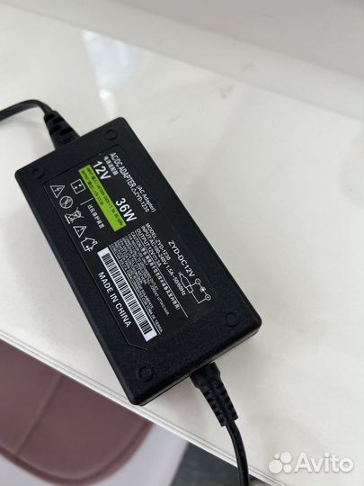 Кольцевая лампа со штативом