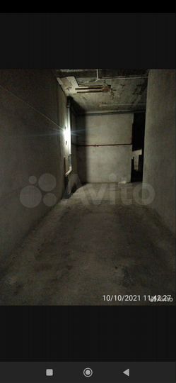 Машиноместо, 30 м²