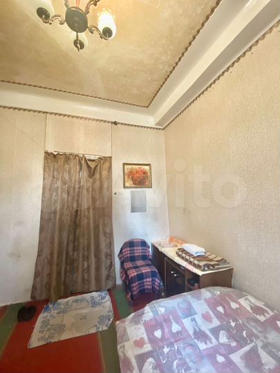 Комната 16,3 м² в > 9-к., 2/4 эт.