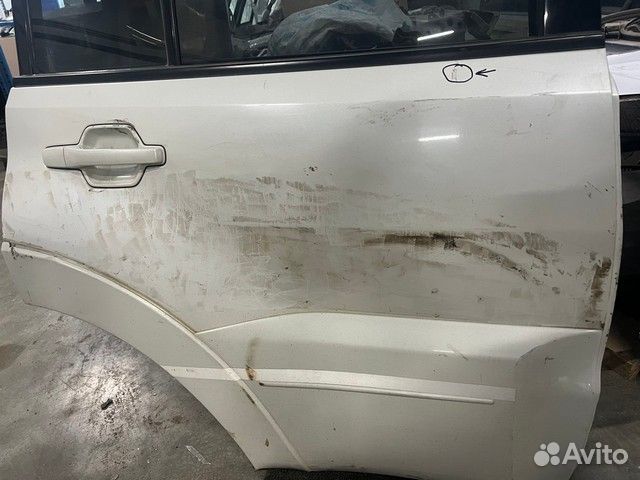 Дверь 5730A484 задняя правая Mitsubishi Pajero 4