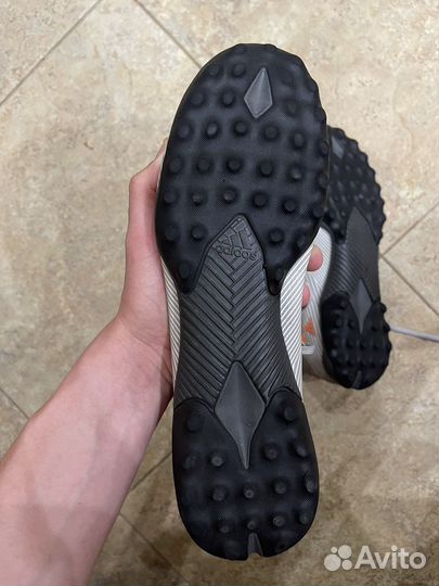 Футзалки adidas nemeziz
