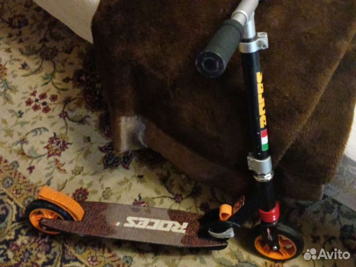 Детский самокат (до 70кг)