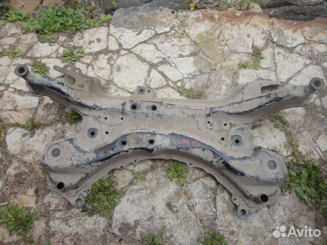 Балка передняя Toyota