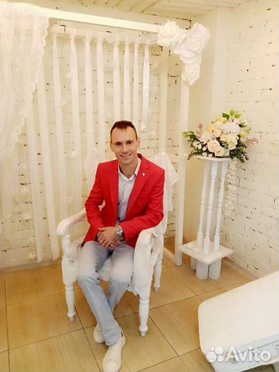 Ведущий на ваше торжество