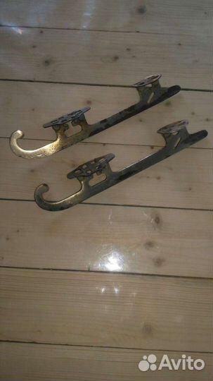 Коньки 60 лет