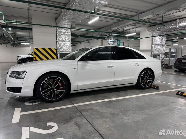 Audi A8 4.0 AT, 2012, 146 300 км