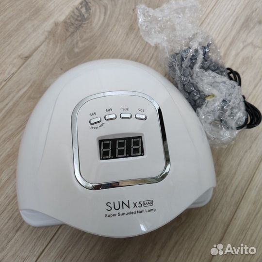 Лампа для сушки ногтей