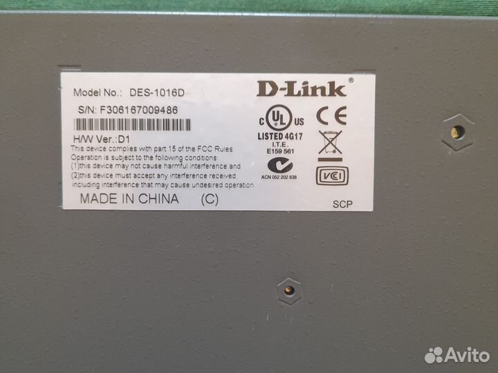 D-Link DES-1016D