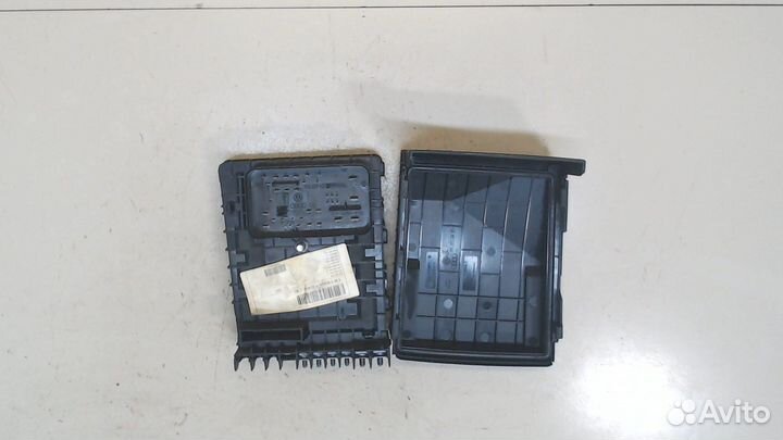 Блок предохранителей Volkswagen Caddy 2015, 2016