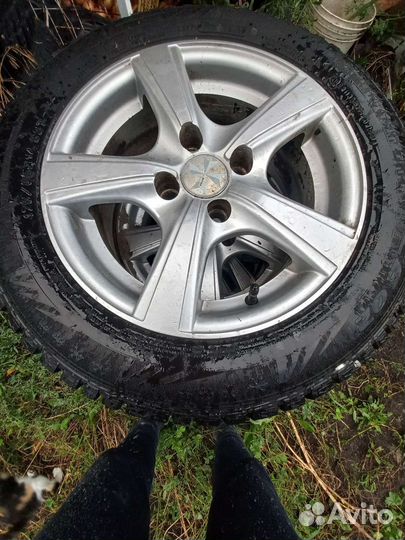 Зимняя резина на дисках R14