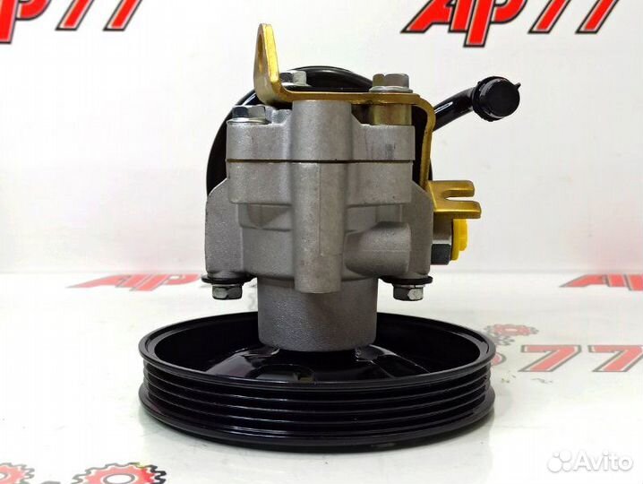 Насос гидроусилителя Nissan VG30