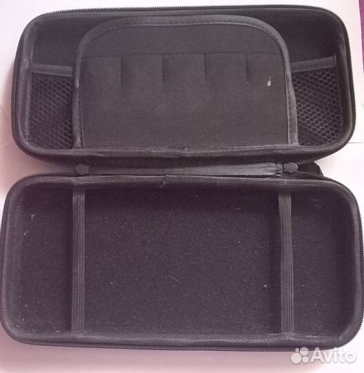 Nintendo Switch V2 + защитное стекло и чехол