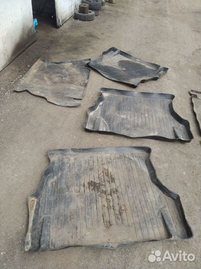 Коврик багажника Дэу Нексия