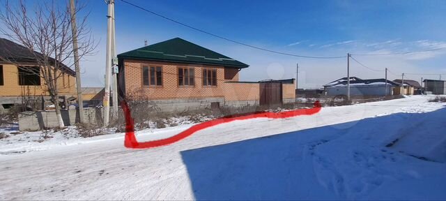 Дом 24 м² на участке 6 сот.