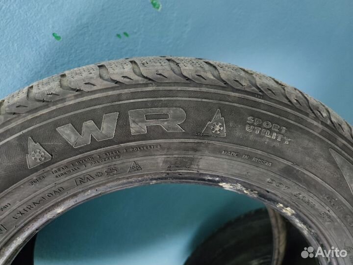Nokian Tyres WR 225/65 R17